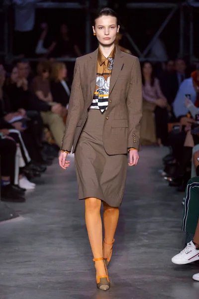 Look 59